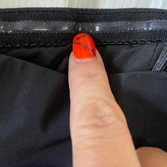 BCBGMAXAZRIA One Shoulder Party Dress Winter Formal Black Size 6 - Picture 6 of 10